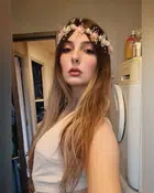 Avatar image of Juliie_Luuna