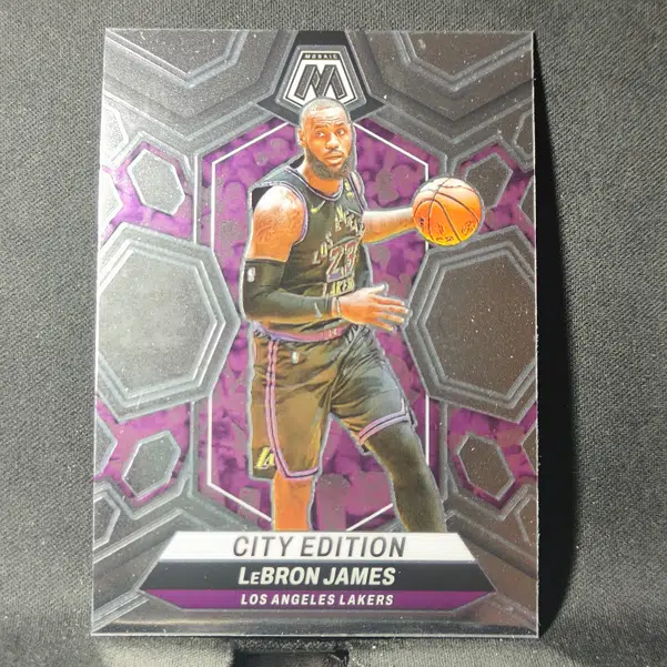 ImageUpload|13044813