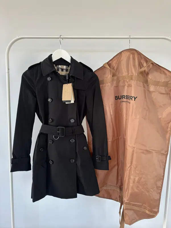 Voggt - buy Trench-coat Burberry modèle “ the Kensington ” heritage black 🤍