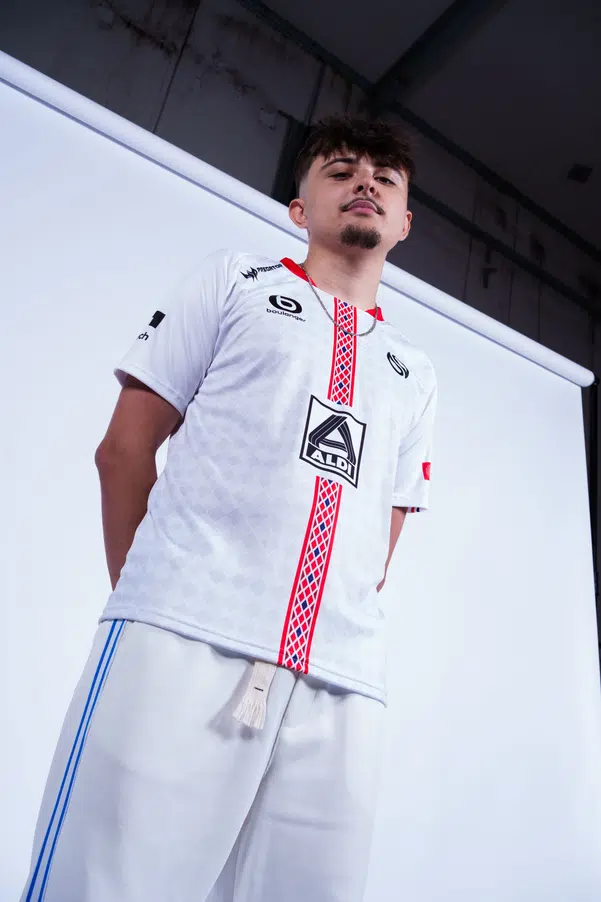 ImageUpload|10782614