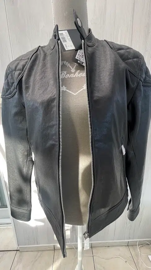 ImageUpload|14734662