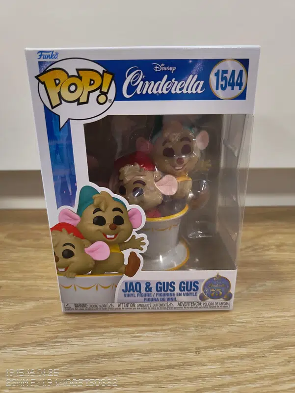 ImageUpload|11663672