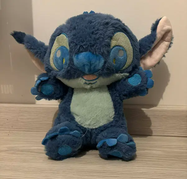 ImageUpload|13854471