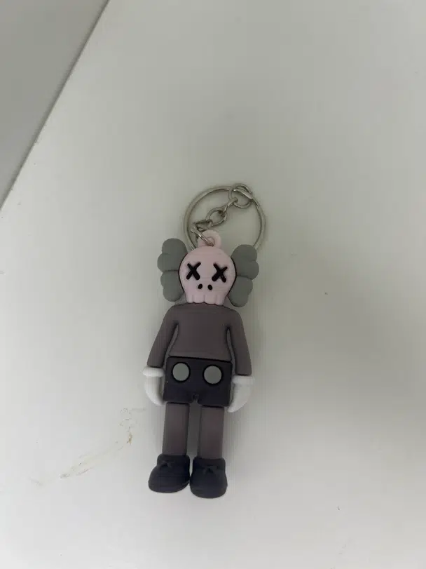 Porte-clés KAWS JPP Black édition Limitée Medicom Toy Tokyo First 2021