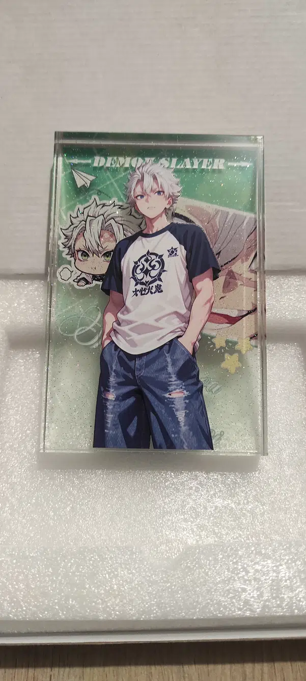 ImageUpload|13647563