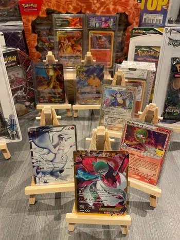 3 eme live cartes Pokémon plusieurs séries, boosters etc…