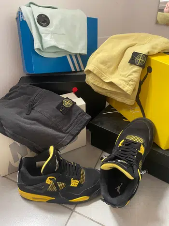 Sneakers et sapes, Stone Island; Off-White; Cp Company; ...