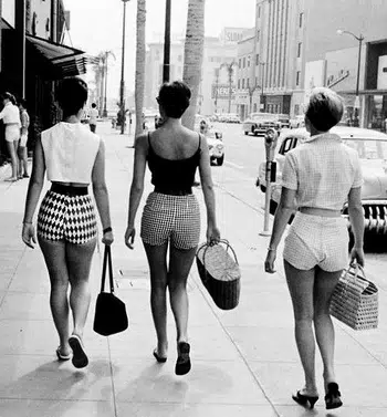 Gros Destockage - Vide dressing Vintage femme, homme et enfant  - Toutes tailles