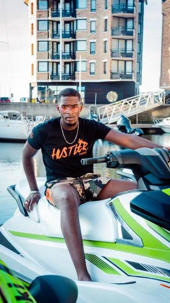 FULL TEXTILE (LE SHOW LE PLUS CHAUD)