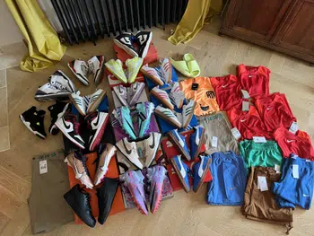 SPECIAL SHOW 💥 PDD 1 EUR NEUF AVEC ETIQUETTES DUNK SB, NIKE, YEEZY, JORDAN, FOOTBALL, GAZELLE