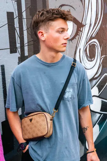 PREMIUM SHOW ! Stussy, Stone Island, Burberry... 1 euro !