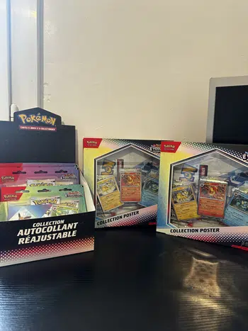 Evolutions Prismatiques EV8.5 + cartes à l'unités et pleins d'autres item