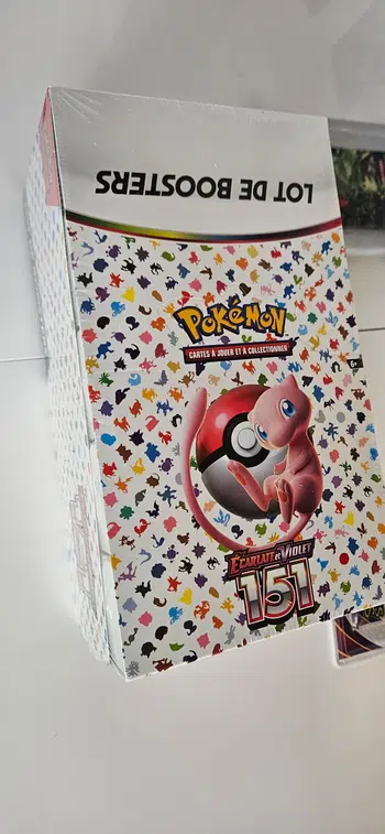 BIG LIVE SCELLER ET CARTES POKEMON ET ONE PIECE