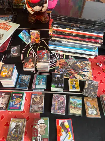 🌶️😮‍💨Mega Déstock🌶️😮‍💨 Lot par thème entre 5 et 20 e Pdd nombreuses cartes +Bds à 1 e
