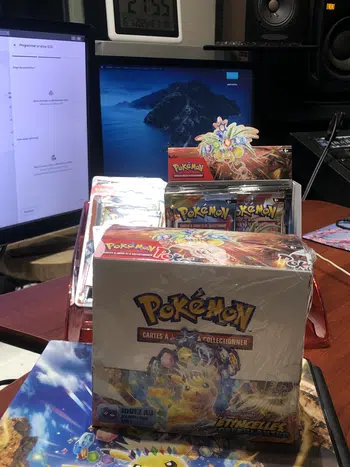 Display pokemon ev8 , booster ev8 , duopack ev1