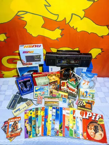 Première vente objets vintages jeux/jouets