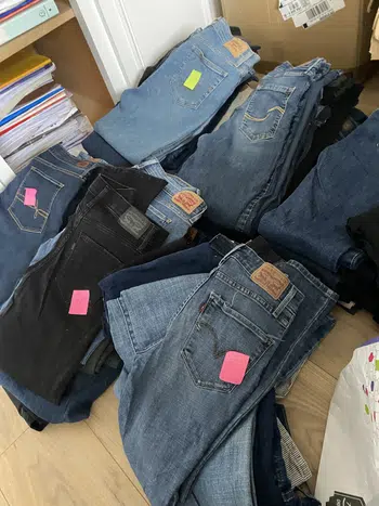 Jean Levi's Taille femme Prix de départ 1€