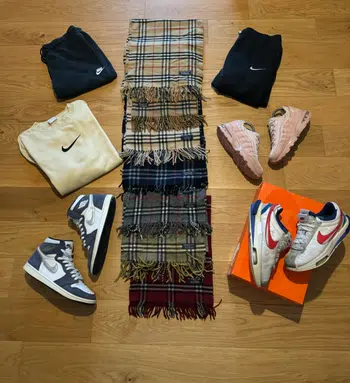 Sneakers, Burberry, Nike 🚀💫